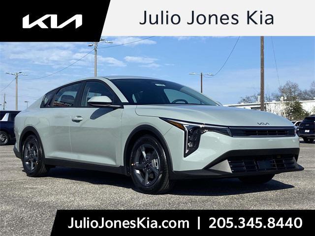new 2026 Kia K4 car, priced at $24,825