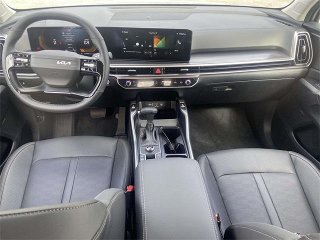 new 2026 Kia Sorento car, priced at $42,525