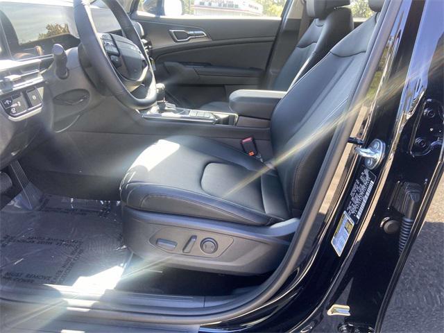 new 2026 Kia Sportage car, priced at $31,935