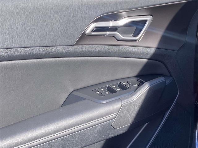 new 2026 Kia Sportage car, priced at $31,935