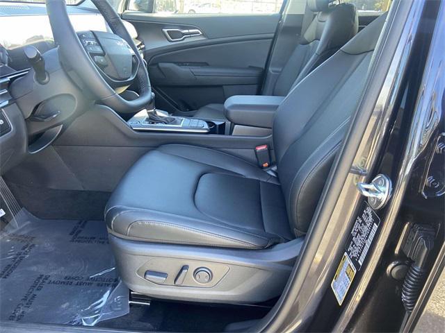 new 2026 Kia Sportage car, priced at $31,935