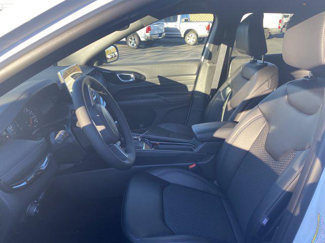 new 2026 Jeep Compass car, priced at $32,076