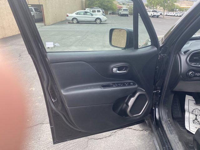 used 2020 Jeep Renegade car, priced at $18,995