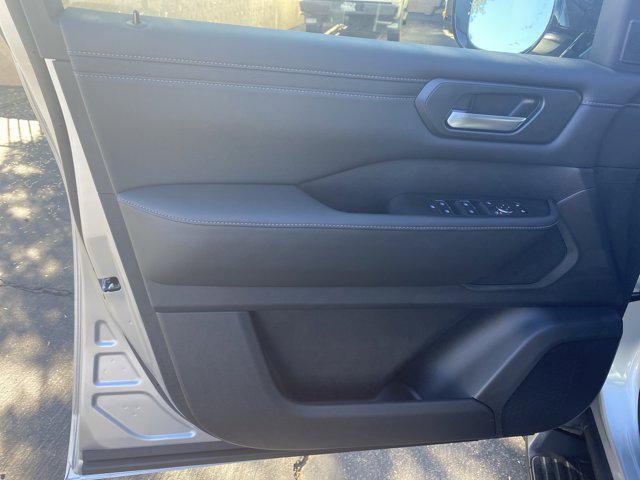 new 2026 Nissan Armada car, priced at $65,015