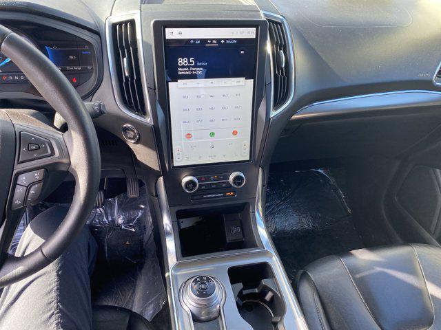 used 2022 Ford Edge car, priced at $19,300