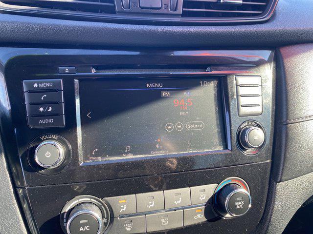 used 2020 Nissan Rogue car, priced at $12,995