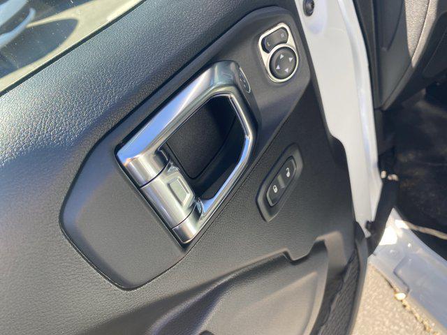 new 2026 Jeep Wrangler car, priced at $49,001