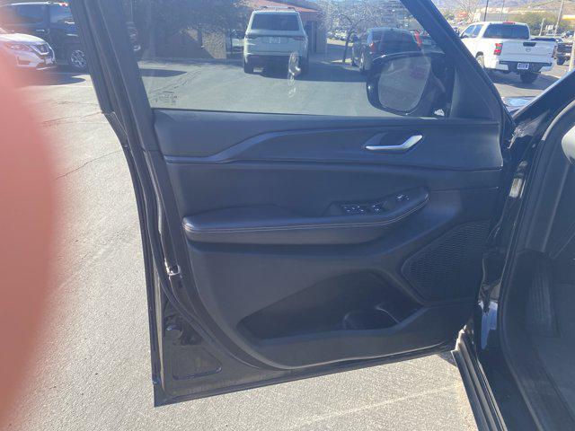 used 2024 Jeep Grand Cherokee car, priced at $31,666