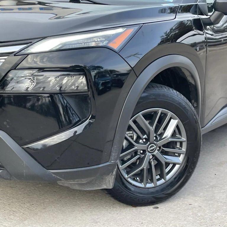 used 2024 Nissan Rogue car, priced at $17,858