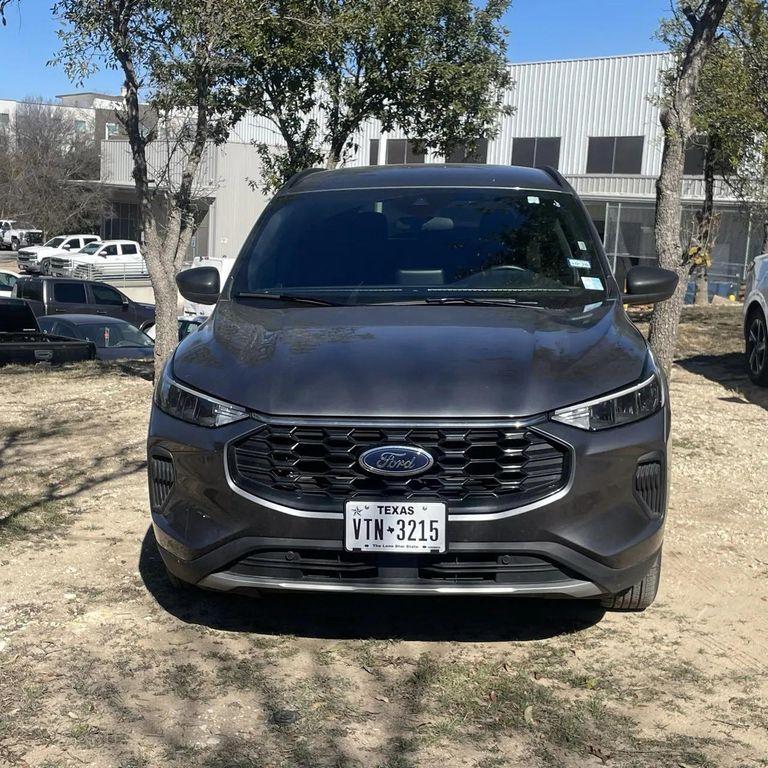 used 2025 Ford Escape car, priced at $20,995