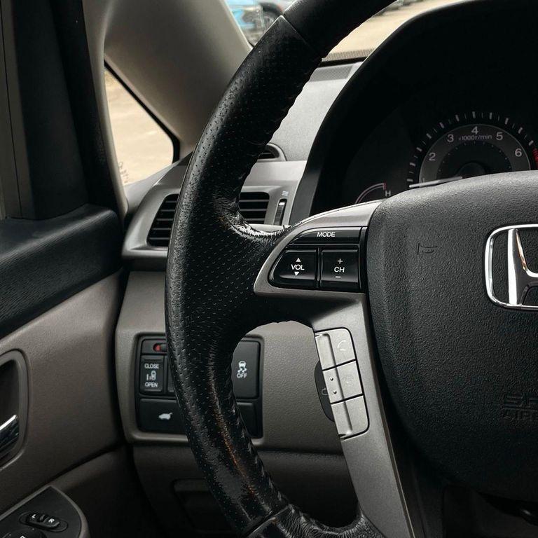 used 2014 Honda Odyssey car, priced at $10,592