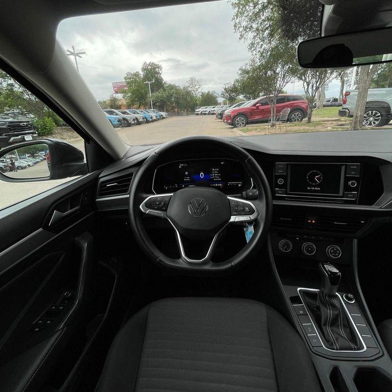 used 2024 Volkswagen Jetta car, priced at $17,496
