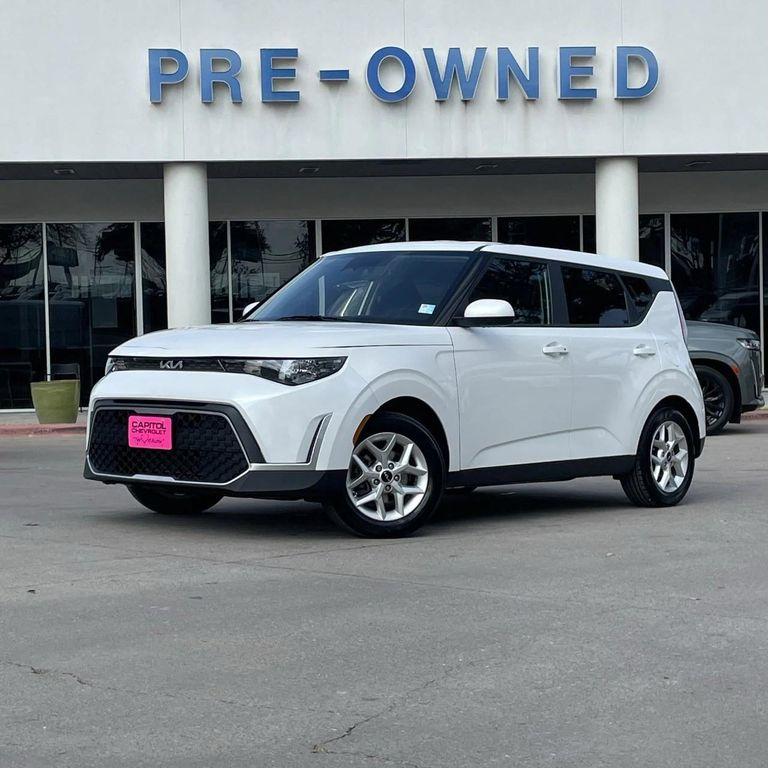 used 2023 Kia Soul car, priced at $15,999