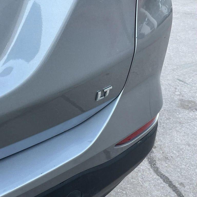 used 2024 Chevrolet Equinox car, priced at $18,209