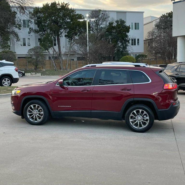 used 2019 Jeep Cherokee car, priced at $15,295