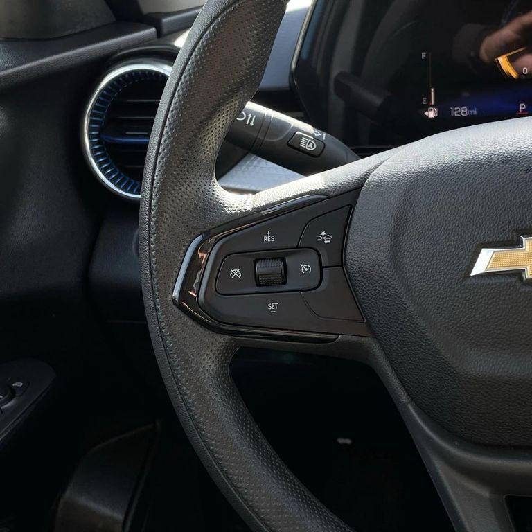 used 2025 Chevrolet Trax car, priced at $20,943