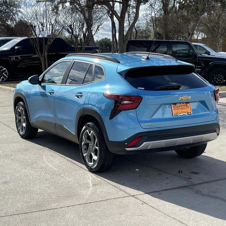 used 2025 Chevrolet Trax car, priced at $20,943