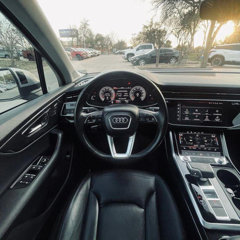 used 2022 Audi Q7 car, priced at $25,115