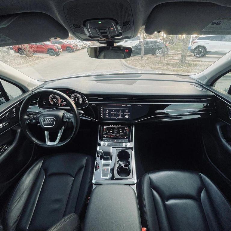 used 2022 Audi Q7 car, priced at $25,115