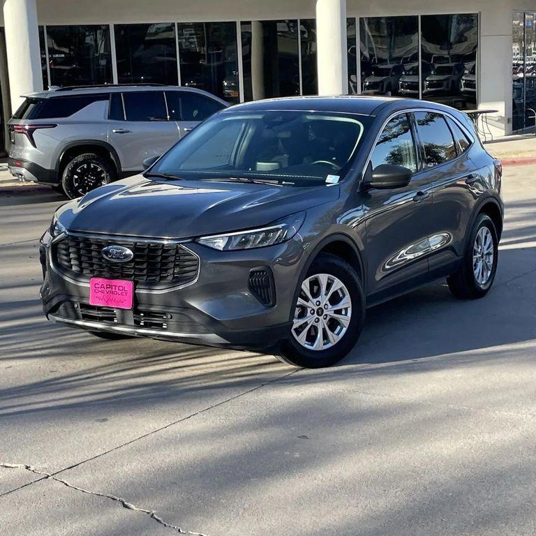 used 2024 Ford Escape car, priced at $17,995