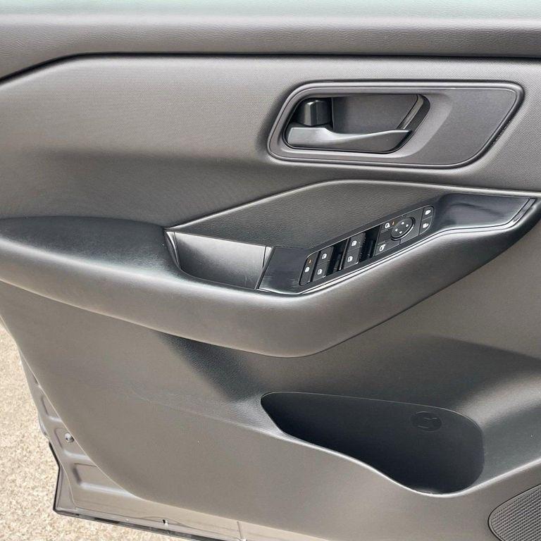 used 2024 Nissan Rogue car, priced at $18,158