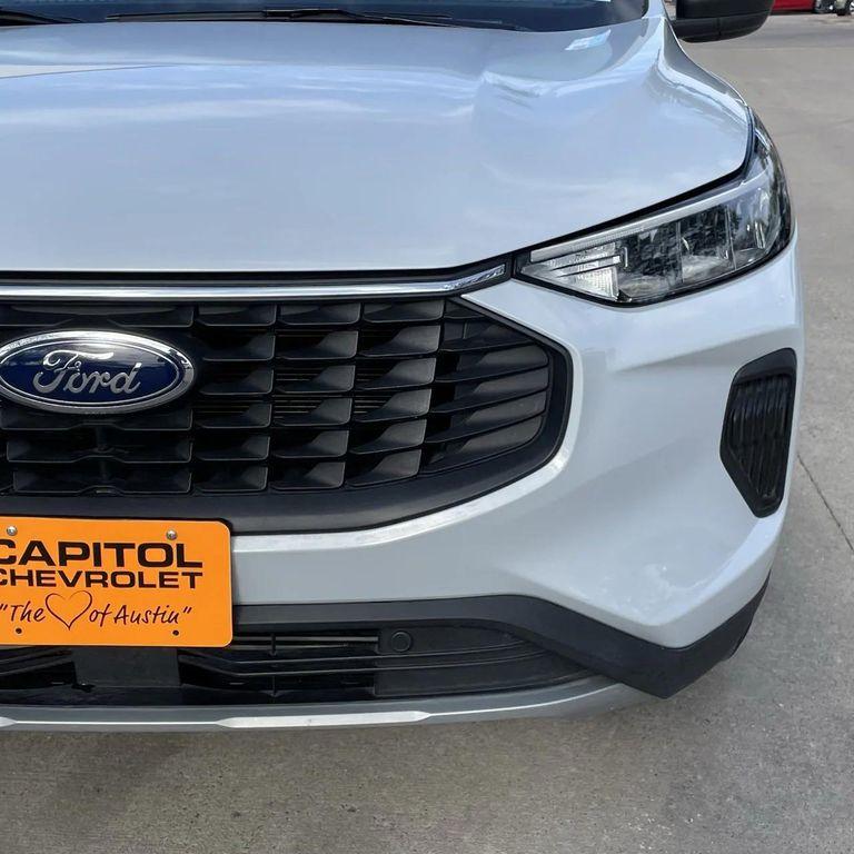 used 2025 Ford Escape car, priced at $21,840