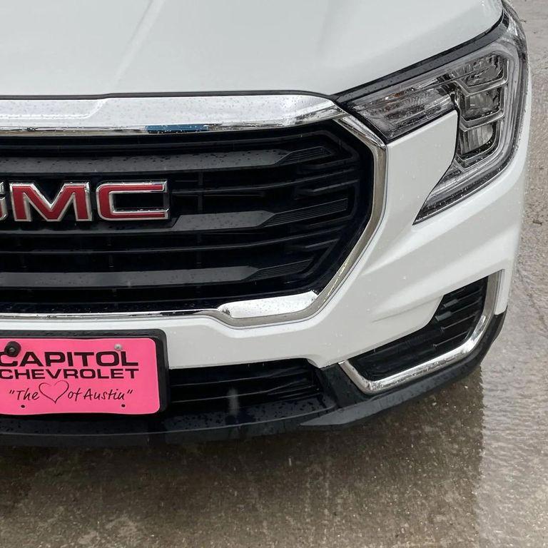 used 2024 GMC Terrain car, priced at $20,007
