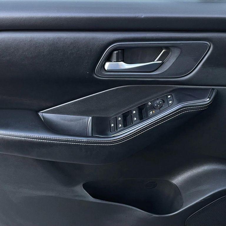 used 2024 Nissan Rogue car, priced at $19,299