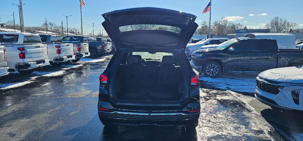 used 2023 Chevrolet Equinox car, priced at $19,980