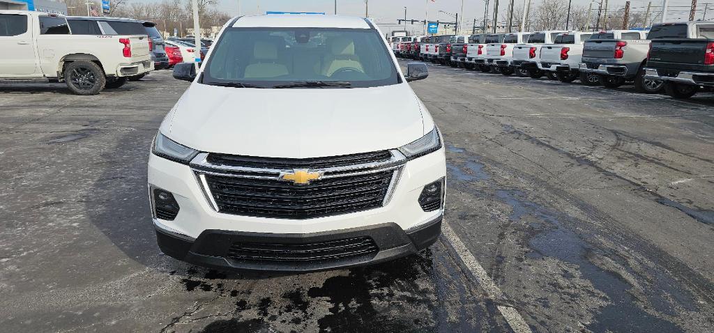 used 2022 Chevrolet Traverse car, priced at $22,980