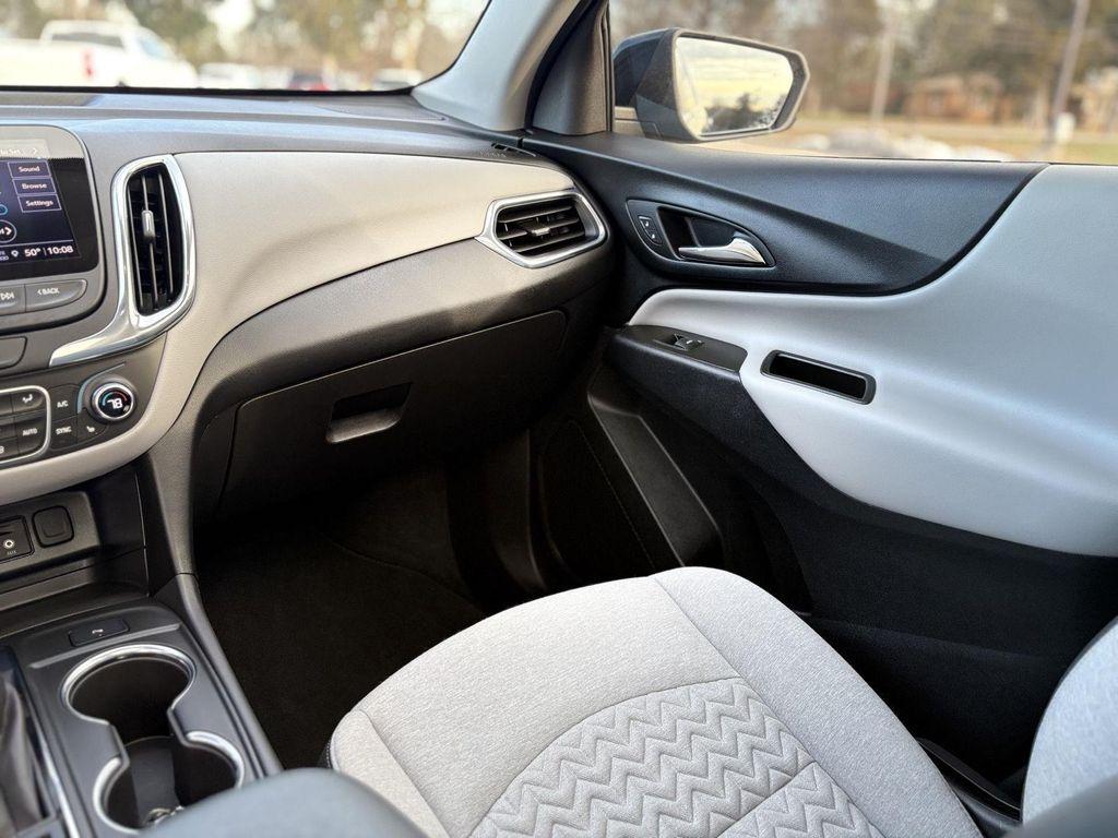 used 2023 Chevrolet Equinox car, priced at $22,300