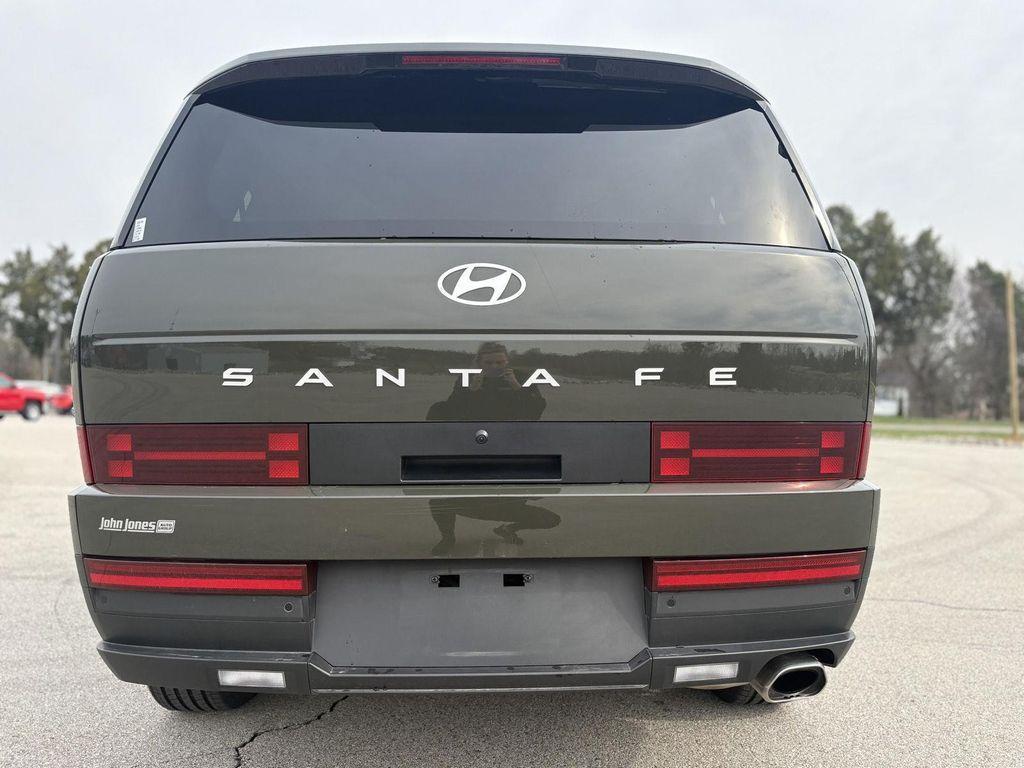 used 2025 Hyundai Santa Fe car, priced at $27,995