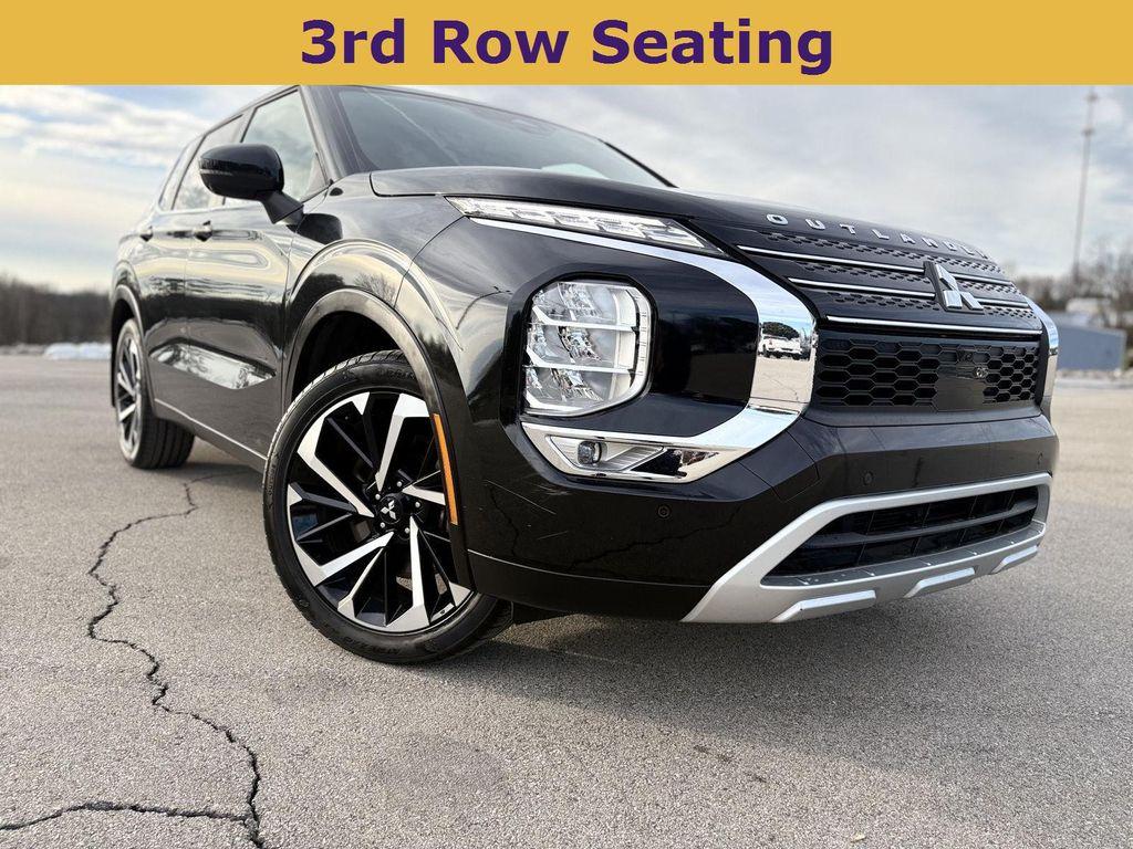 used 2023 Mitsubishi Outlander car, priced at $19,888
