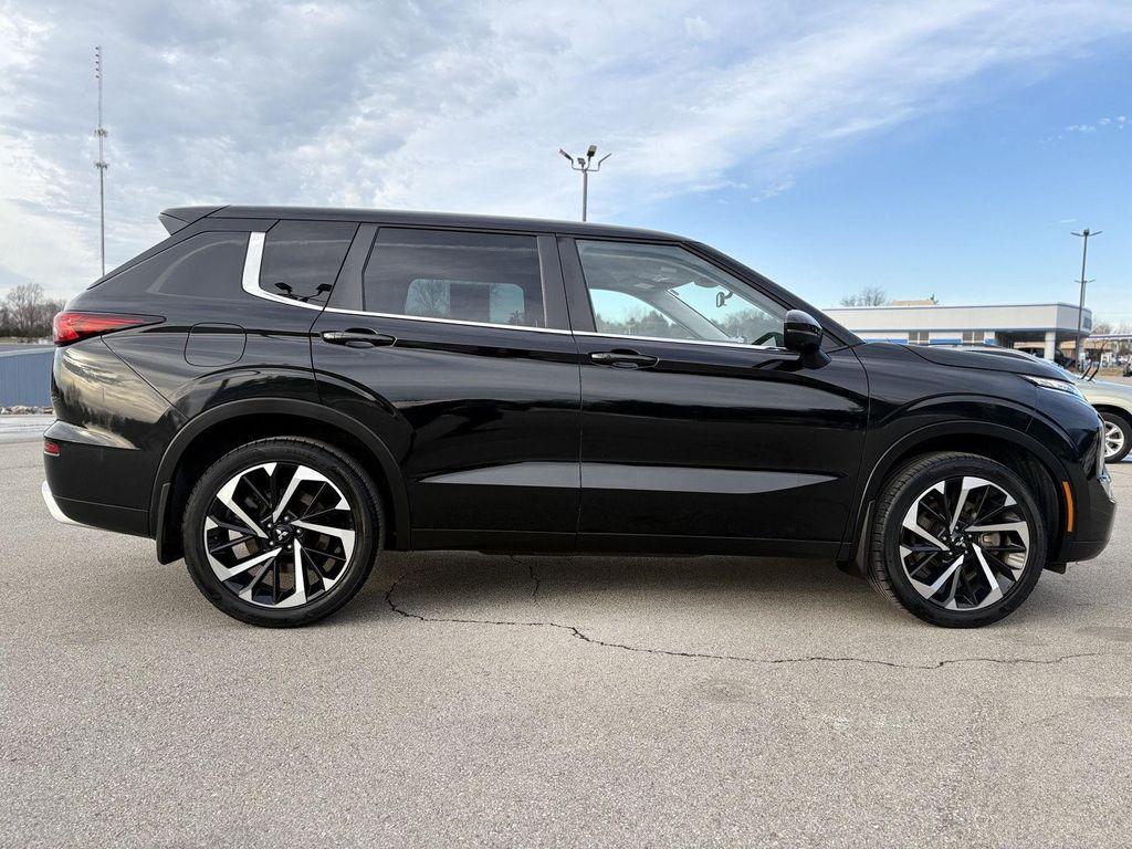 used 2023 Mitsubishi Outlander car, priced at $19,888