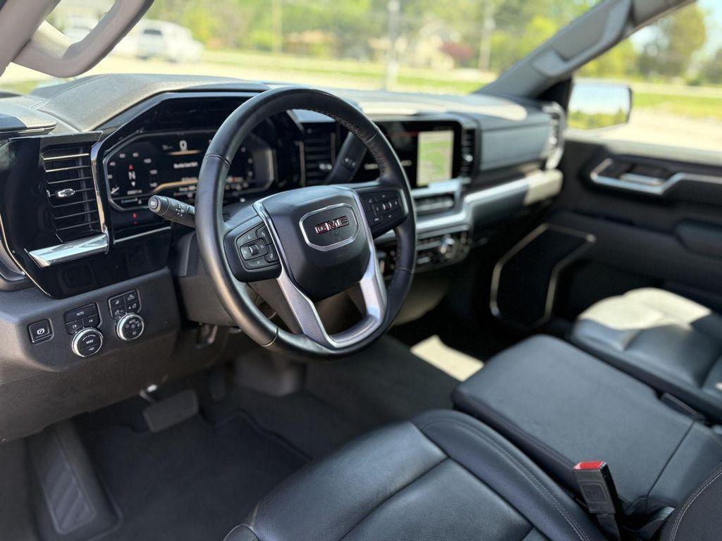 used 2025 GMC Sierra 1500 car, priced at $45,495