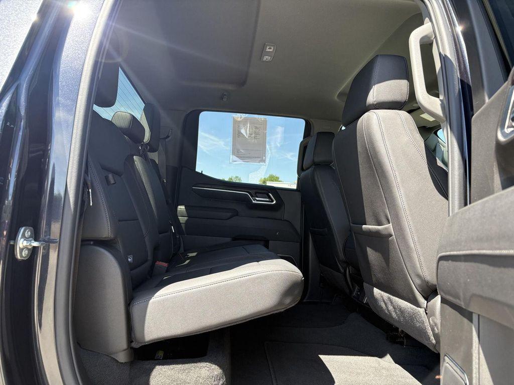used 2025 GMC Sierra 1500 car, priced at $45,495