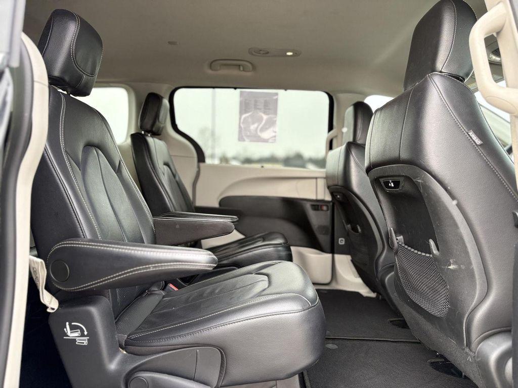 used 2022 Chrysler Pacifica car, priced at $18,995