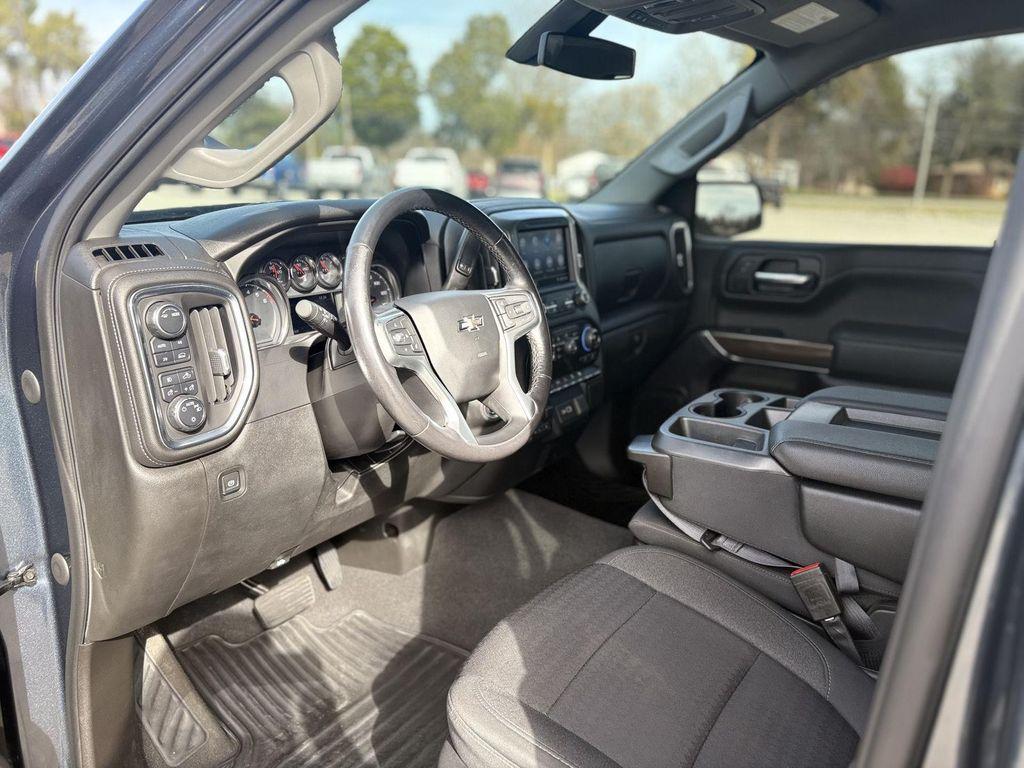 used 2021 Chevrolet Silverado 1500 car, priced at $31,300