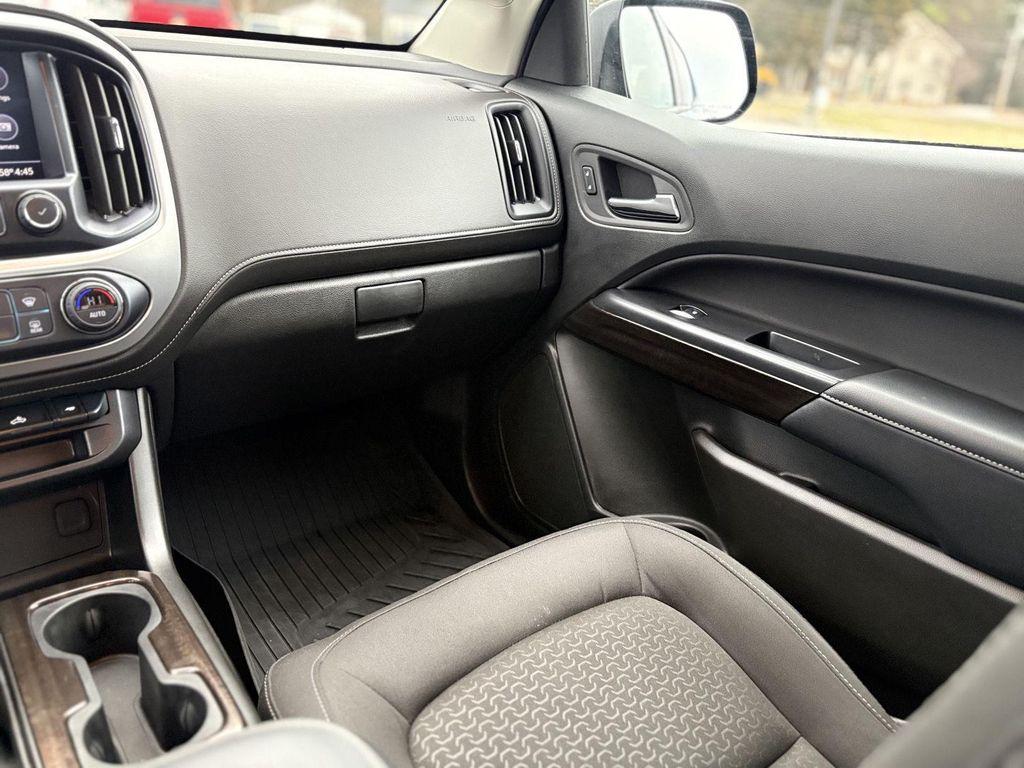 used 2022 GMC Canyon car, priced at $31,788