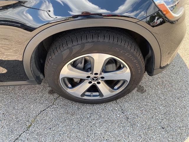 used 2022 Mercedes-Benz GLC 300 car, priced at $35,763