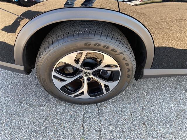 used 2025 Mercedes-Benz GLC 350e car, priced at $56,542