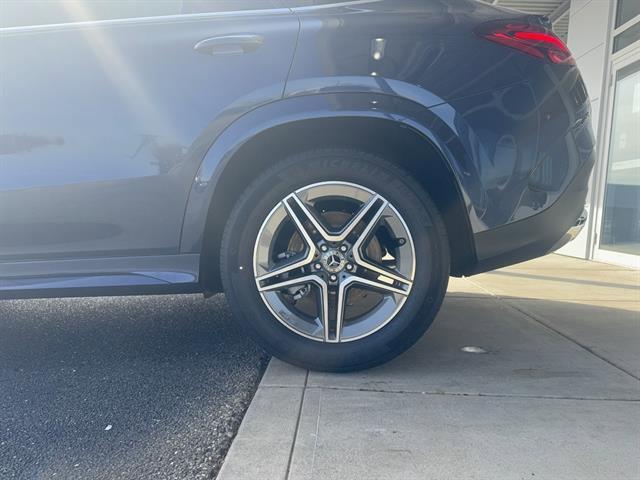 new 2026 Mercedes-Benz GLE 450 car, priced at $85,305