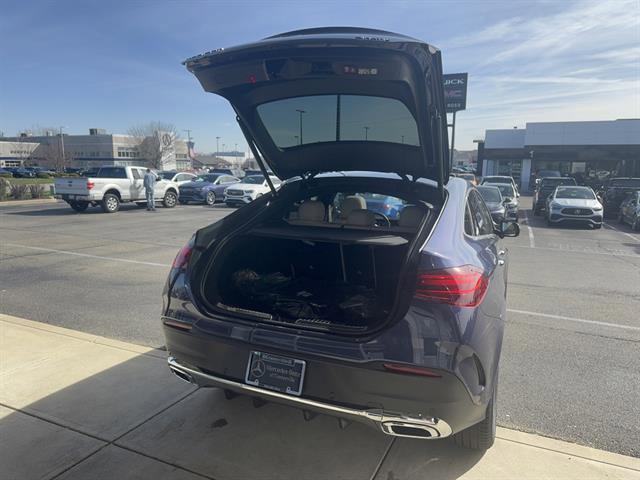 new 2026 Mercedes-Benz GLE 450 car, priced at $85,305