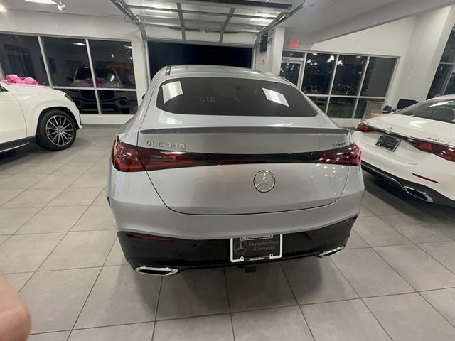 new 2025 Mercedes-Benz GLC 300 car, priced at $68,625