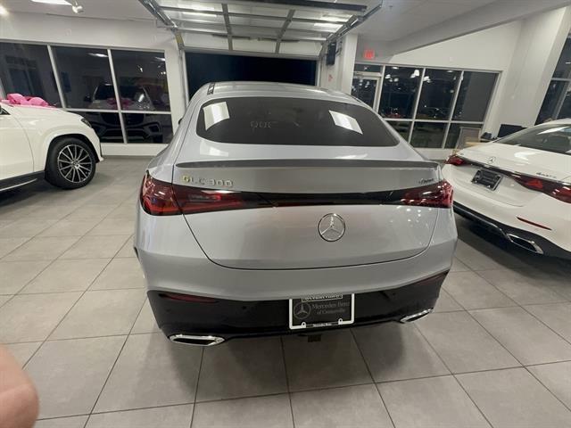 new 2025 Mercedes-Benz GLC 300 car, priced at $68,625