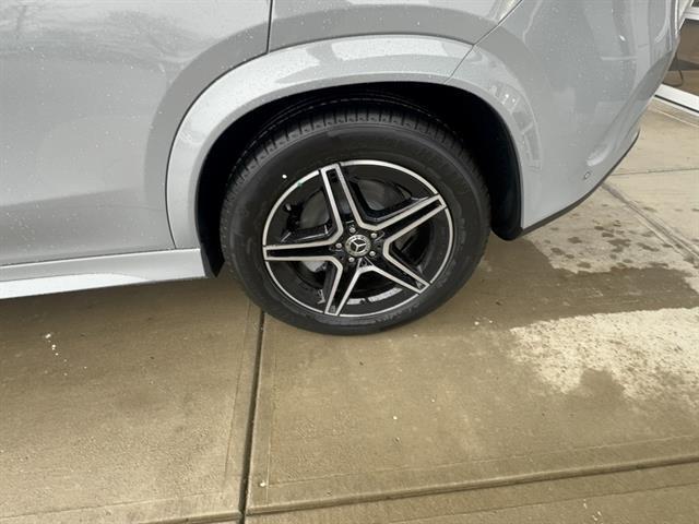 new 2026 Mercedes-Benz GLE 350 car, priced at $83,015