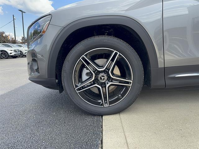 new 2026 Mercedes-Benz GLB 250 car, priced at $53,904