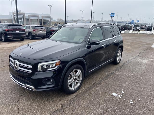 used 2020 Mercedes-Benz GLB 250 car, priced at $24,442