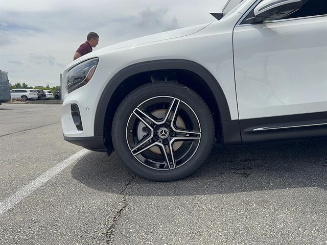 new 2026 Mercedes-Benz GLB 250 car, priced at $53,154