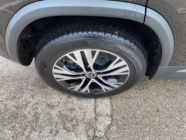 used 2025 Mercedes-Benz GLA 250 car, priced at $41,643